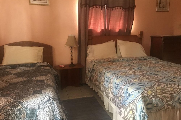 Hotel Ellen Bay Cottages (Coconut Hall)